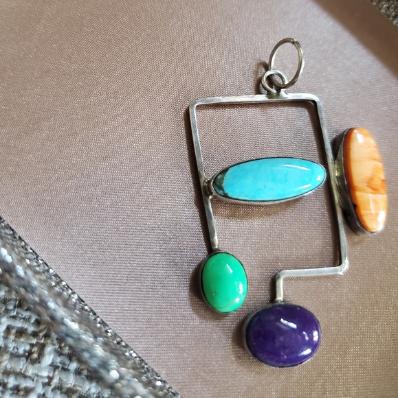 Sterling Artisan Gemstone Pendant - Picture 3 of 9